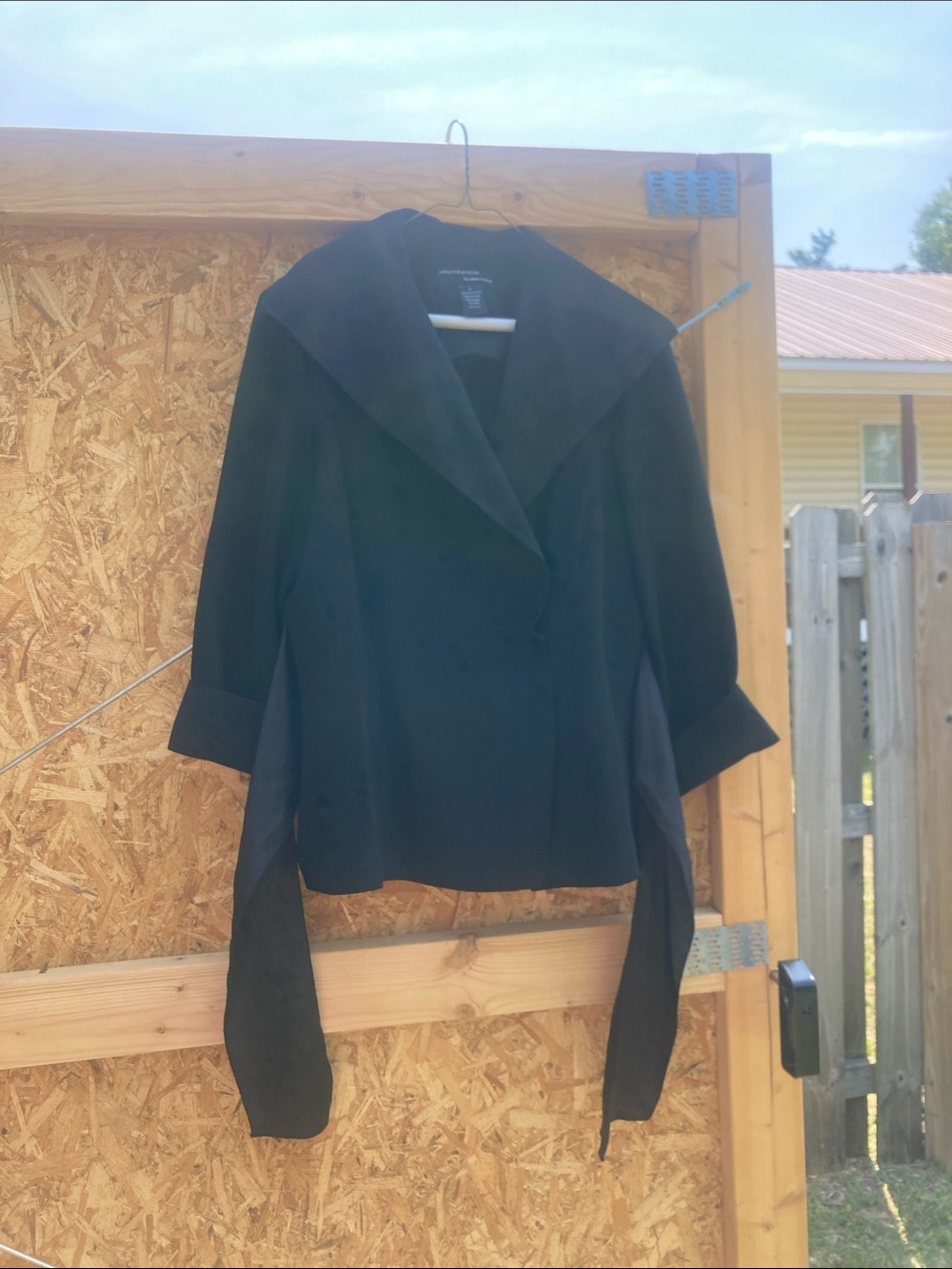 2 pcs LIFESTYLE  ATTITUDE by LARRY LEVINE  Lady Blk Draped Tie/Waist Jacket